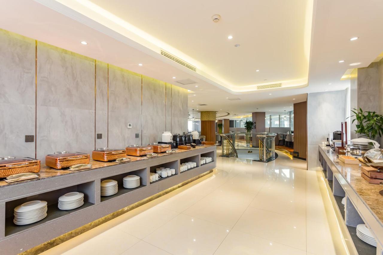 Yitel Collection Hotel